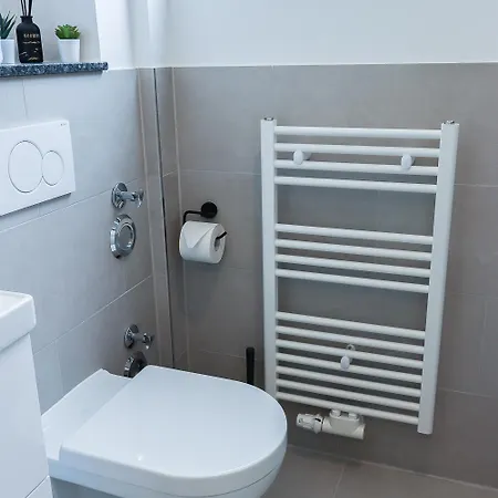 Moderne Mit Sonnenterrasse & Gartenblick - Strandnah Und Parkplatz In Ruhiger Lage - Hoher Schlafkomfort * Scharbeutz